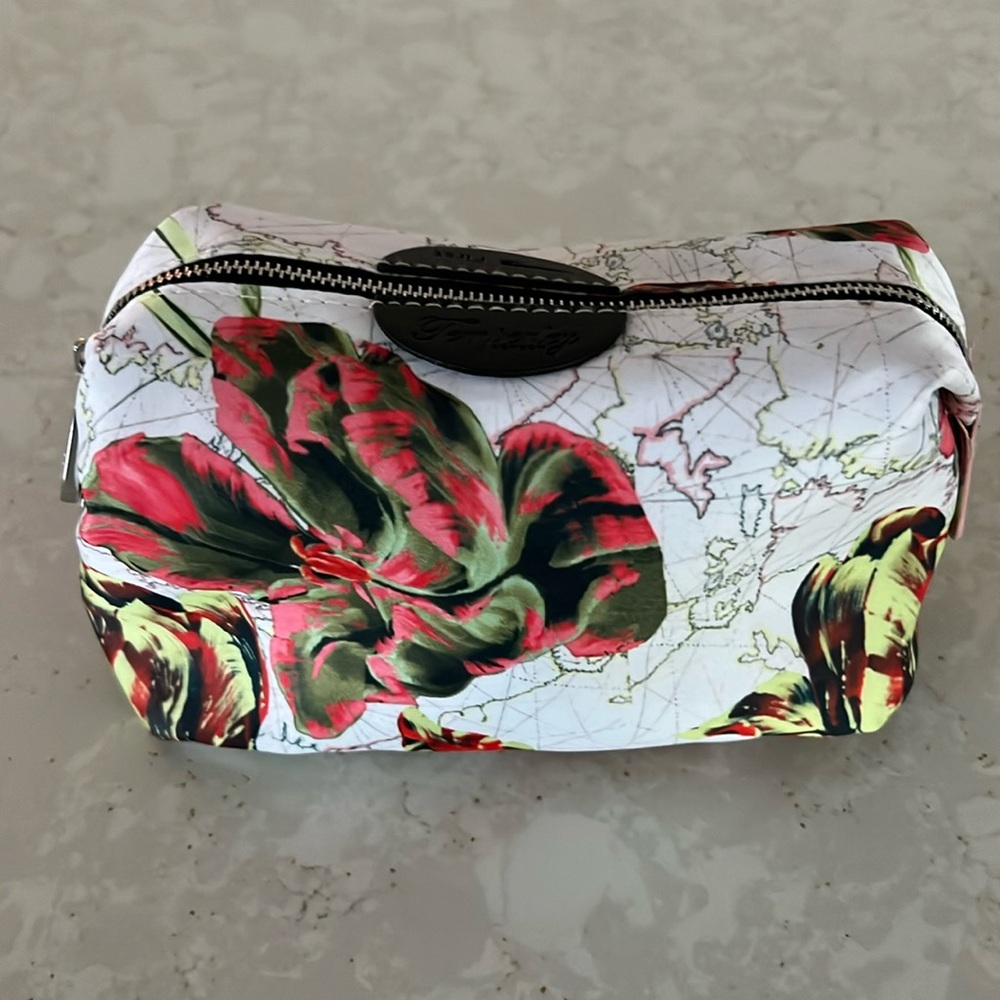 Temperly London British Airways First Class Makeup / Toiletry Bag